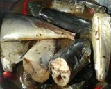 Hình bước làm 3 của món Cá nục kho mía