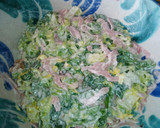 Foto del paso 2 de la receta: Ensaladilla con nueces y pasas