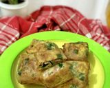 Foto langkah ke 5 dari resep Martabak Telor Mini Isi Sosis.