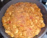 Foto del paso 3 de la receta: Arroz con tomate y pavo al horno