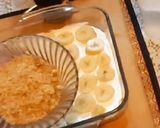 A picture of step 4 of Banana Walnut Pudding.