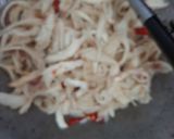 Foto langkah ke 2 dari resep Tumis tiram kornet.