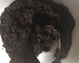A picture of step 2 of Bread cake with Oreo frosting.