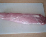 Foto del paso 1 de la receta: Solomillo de cerdo en salsa de cebolla