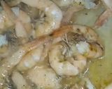 Une image de l'étape 2 de Crevettes 🍤 au riz basmati 🍚.