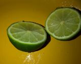 Foto del paso 2 de la receta: Daiquiris de mango y frutillas 🍓🍊🥭