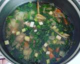 Foto langkah ke 4 dari resep Sayur Sop Balita.