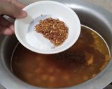 A picture of step 2 of Kathiawadi Cholay.