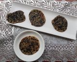চকোলেট  স্টাফড  চকো  ক্যুকিজ (chocolatr stuffed choco cookies recipe in Bengali) রেসিপির ধাপ 8 ছবি