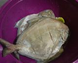 Foto langkah ke 1 dari resep Tim Ikan Bawal.