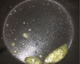 Foto langkah ke 3 dari resep Telur Dadar Roti.