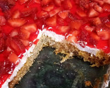 صورة لخطوة 9 من وصفة كنافة بالفراولة 🍓و الكريمة🍶
