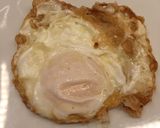 Foto del paso 1 de la receta Huevos fritos sorpresa