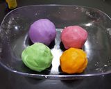Foto langkah ke 3 dari resep Kue Tok / Kue Ku Bentuk Buah.