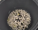 Foto del paso 1 de la receta: Tallarines con salsa cremosa de coliflor a la parmesana