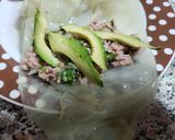 Foto del paso 4 de la receta: Taquitos de col con atún