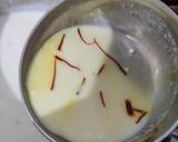 A picture of step 2 of Banana kheer.