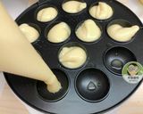 A picture of step 5 of Yogurt Cheese Crispy Mini Cakes - Parent-Child Baking.