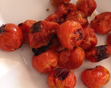 Foto del paso 2 de la receta: Arroz chino con berenjenas caramelizadas, tomates asados y aliño de yogur