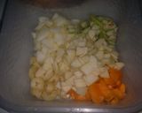 A picture of step 4 of Spicy fruit chaat.