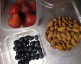 Foto del paso 2 de la receta: Yogurt con avena y frutas