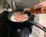 Foto del paso 2 de la receta: Albóndigas con setas y tomate