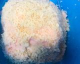 A picture of step 1 of Fried ice cream.