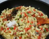 Foto langkah ke 4 dari resep Cheesy Macaroni Schotel.