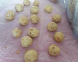 Foto del paso 3 de la receta: Bolitas de chocolate blanco y kikos