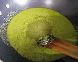 A picture of step 3 of Tiranga Halwa.