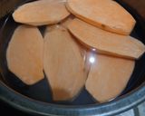 Foto langkah ke 1 dari resep Ubi Goreng Kayu Manis.