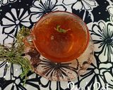 A picture of step 2 of Fresh Thyme Tea.