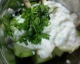 A picture of step 1 of Cold cucumber soup.
