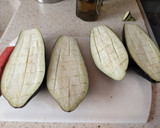 Foto del paso 1 de la receta: Berenjenas rellenas de atún