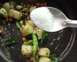 સાબુદાણા ની ખીચડી (Sabudana Khichdi Recipe In Gujarati) રેસીપી સ્ટેપ2ફોટો