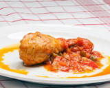 Foto del paso 4 de la receta: Pollo al chilindrón con pisto IBSA