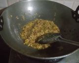 आलू सोयाबीन की रसीली सब्जी(Aloo soyabeen ki raseeli sabzi recipe in hindi) रेसिपी चरण 4 फोटो