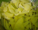 صورة لخطوة 2 من وصفة بطاطس شبسي 🥔🥔🥔