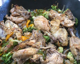 Foto del paso 4 de la receta: Pollo con brócoli y cítricos