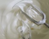 Foto langkah ke 1 dari resep Lemon Chia Seed Cake.