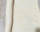 A picture of step 4 of Pizza paratha.