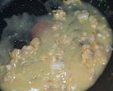 Foto del paso 3 de la receta Merluza con salsa de berberechos y culis de espinacas con espuma