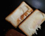 Foto langkah ke 3 dari resep Smoked Beef Mayo Sandwich.
