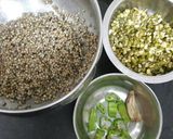 A picture of step 1 of Bajare ki khihdi (bhaidku).