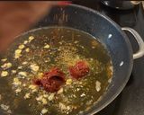 Foto del paso 2 de la receta Pollo con tomate en aceite y parmesano
