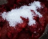 Foto langkah ke 1 dari resep Korean Milk Strawberry.