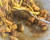 Gambar langkah 3 resipi Rendang Kacang Panjang & Hati Pedal Ayam.