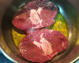 Foto del paso 1 de la receta: Ossobucco al vino tinto