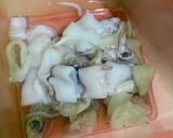 Foto langkah ke 2 dari resep Tumis Brokoli Cumi.