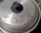 Foto langkah ke 3 dari resep Keripik jetrek/gegetas (keripik tepung beras).